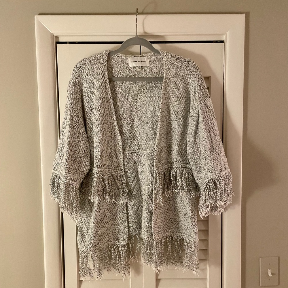 Cupcakes & Cashmere | Calypso Fringe Cardigan - L